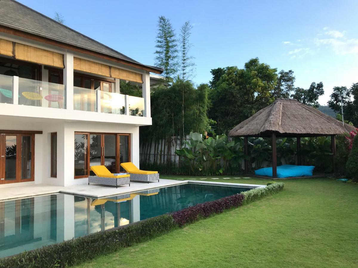 Villa Putih Ловіна Екстер'єр фото